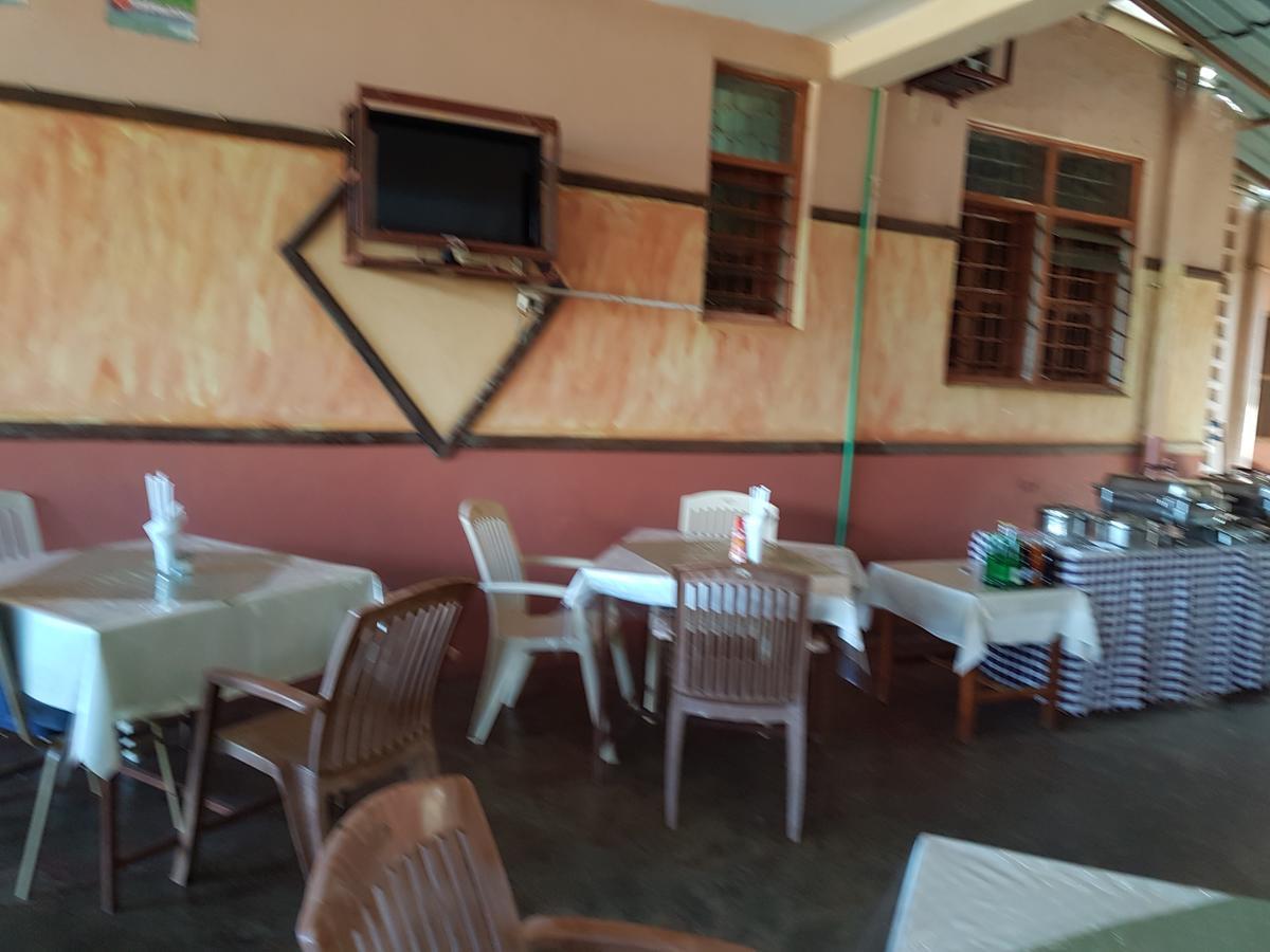 Melvic Inn 基苏木 外观 照片