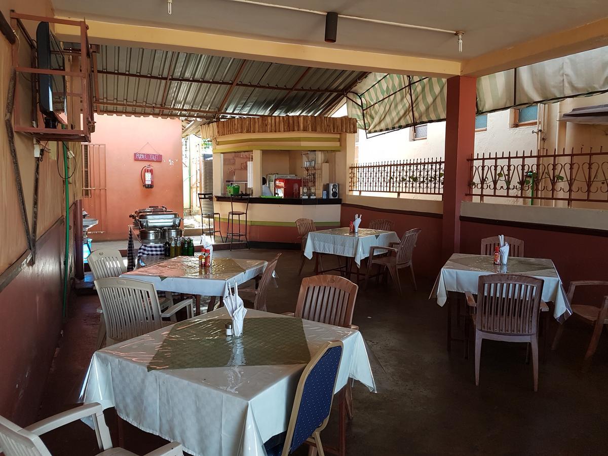 Melvic Inn 基苏木 外观 照片